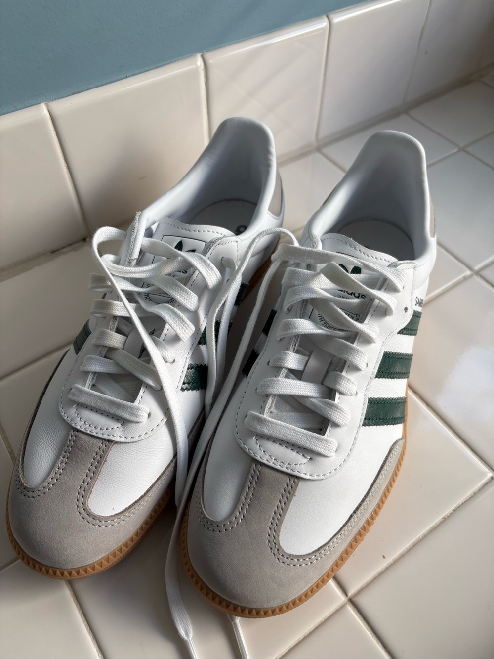 NWOB Adidas Women's Samba OG Shoe White / Collegiate Green JI2724 Size 10